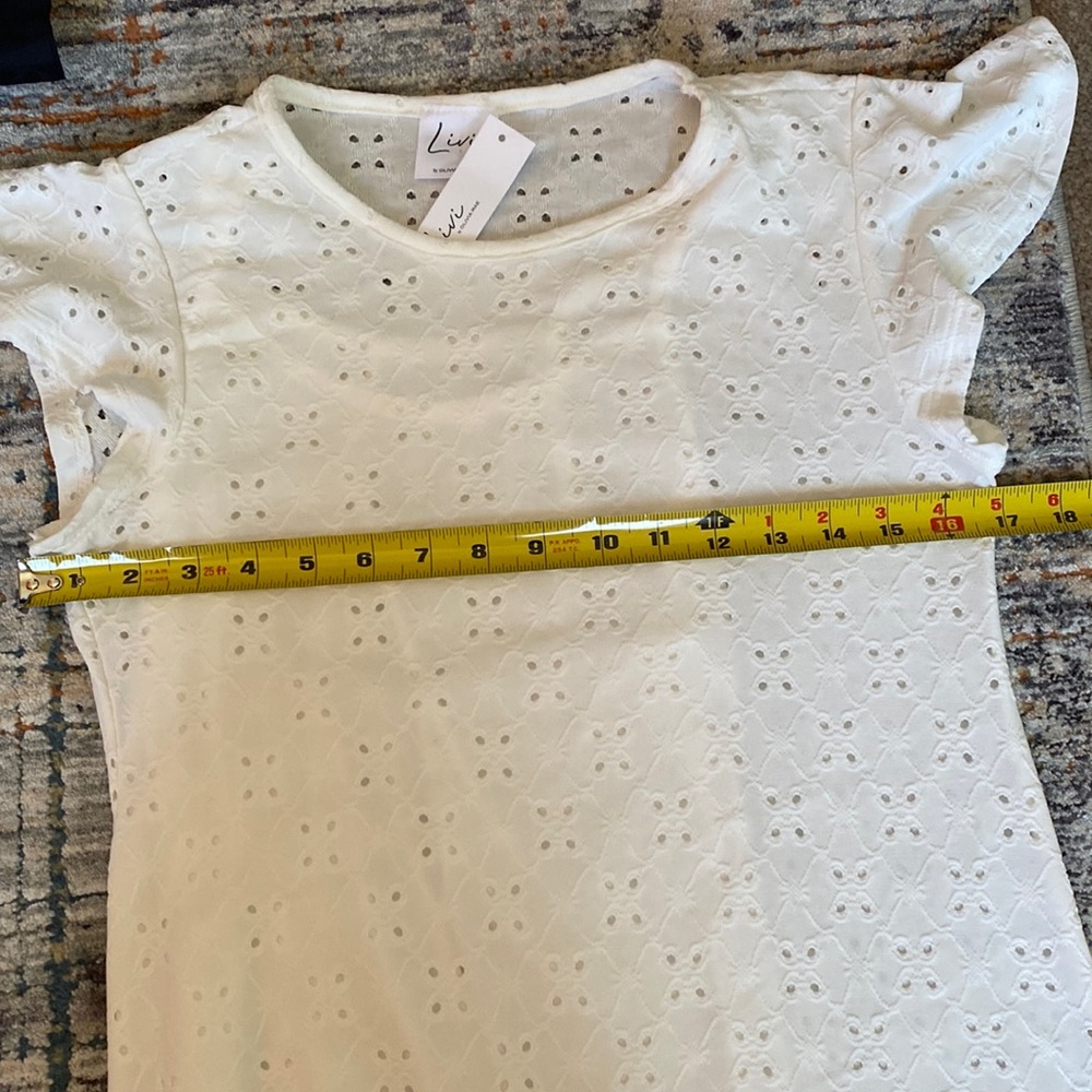 NEW W/ TAGS. Cute eyelet dress/attached liner. Flutter sleeves/ruffle hem. Med - Picture 5 of 6